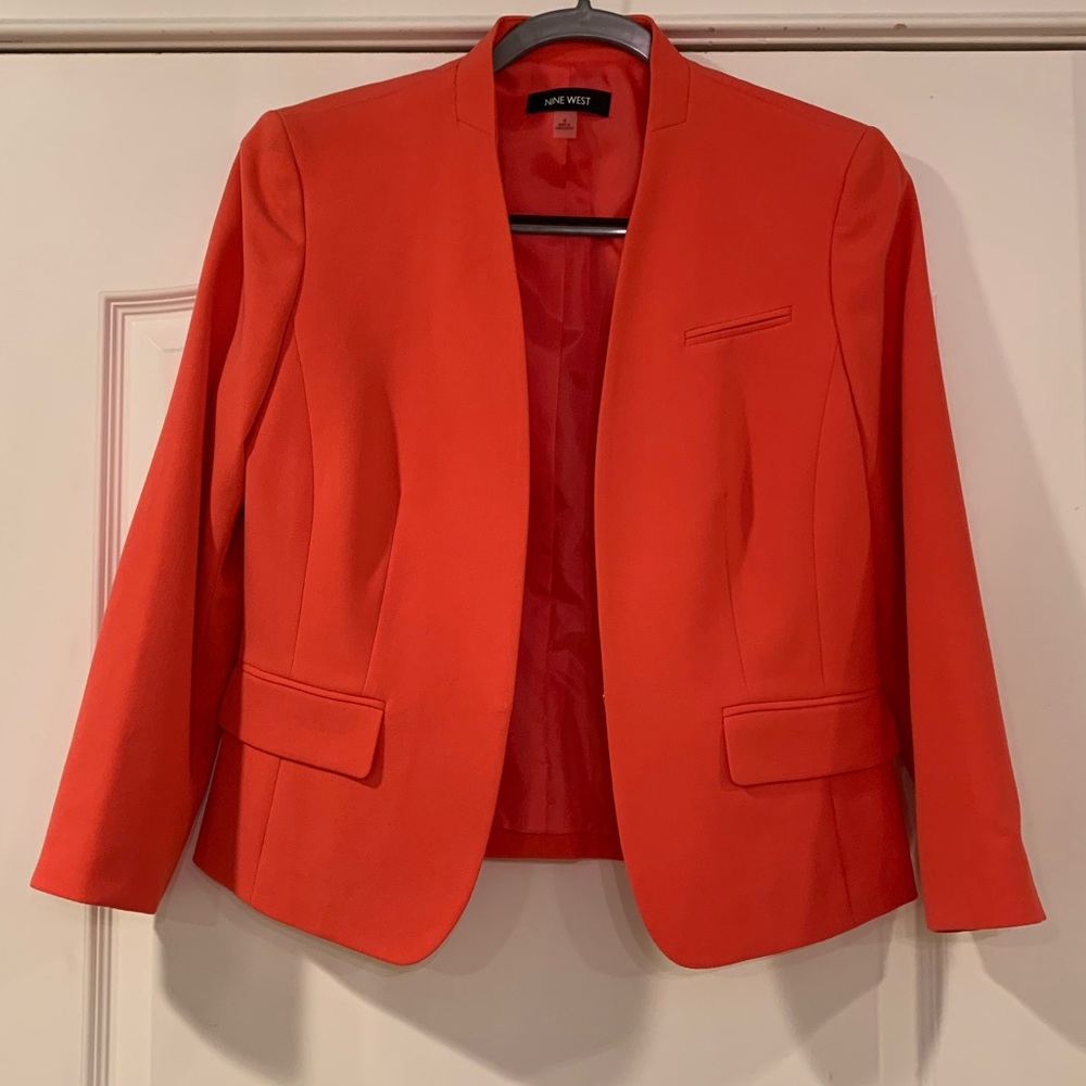 Ninewest Coral Blazer, Size 6